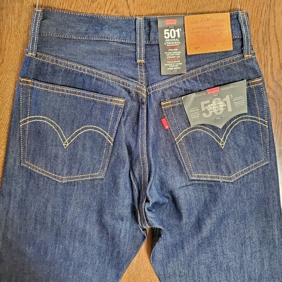 levi's 501 Original Fit Dark Wash High-rise Straight Leg Size 24 x 30 NWOT - Picture 11 of 16